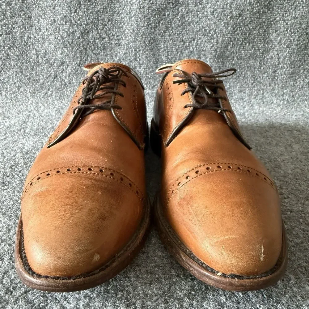 Allen Edmonds Clifton Cap Toe Oxfords Size 8 D in Walnut Brown Leather